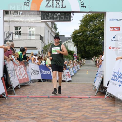31.08.2025 - 21. Blankeneser Heldenlauf Strokosch-Dieckow http://msf.ph/oto/8659919 31.08.2025 11:39:31 Ziel 3633 meine-sportfotos.de