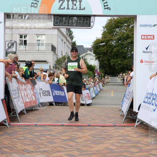 31.08.2025 - 21. Blankeneser Heldenlauf Strokosch-Dieckow http://msf.ph/oto/8659921 31.08.2025 11:39:31 Ziel 3633 meine-sportfotos.de
