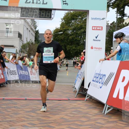 31.08.2025 - 21. Blankeneser Heldenlauf Strokosch-Dieckow http://msf.ph/oto/8659950 31.08.2025 11:39:12 Ziel 4159 meine-sportfotos.de