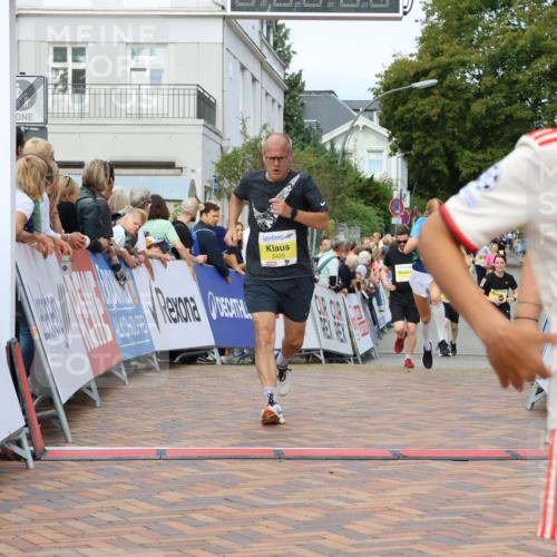 31.08.2025 - 21. Blankeneser Heldenlauf Strokosch-Dieckow http://msf.ph/oto/8659963 31.08.2025 10:27:47 Ziel 2577, 2425, 2402, 2080 meine-sportfotos.de