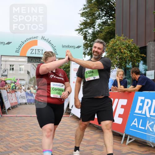 31.08.2025 - 21. Blankeneser Heldenlauf Strokosch-Dieckow http://msf.ph/oto/8659968 31.08.2025 11:38:12 Ziel 3046, 3543 meine-sportfotos.de