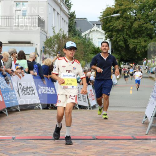 31.08.2025 - 21. Blankeneser Heldenlauf Strokosch-Dieckow http://msf.ph/oto/8659990 31.08.2025 10:27:30 Ziel 2715, 2463, 2725, 2533, 2709 meine-sportfotos.de