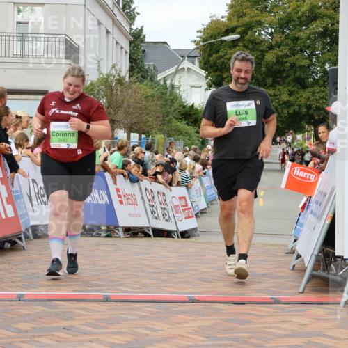 31.08.2025 - 21. Blankeneser Heldenlauf Strokosch-Dieckow http://msf.ph/oto/8660005 31.08.2025 11:38:07 Ziel 3046, 3543 meine-sportfotos.de