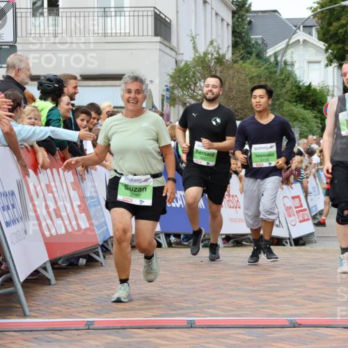 31.08.2025 - 21. Blankeneser Heldenlauf Strokosch-Dieckow http://msf.ph/oto/8660062 31.08.2025 11:36:00 Ziel 3607, 3722, 3072 meine-sportfotos.de