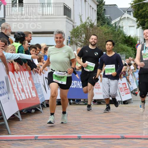 31.08.2025 - 21. Blankeneser Heldenlauf Strokosch-Dieckow http://msf.ph/oto/8660066 31.08.2025 11:36:00 Ziel 3607, 3722, 3072 meine-sportfotos.de