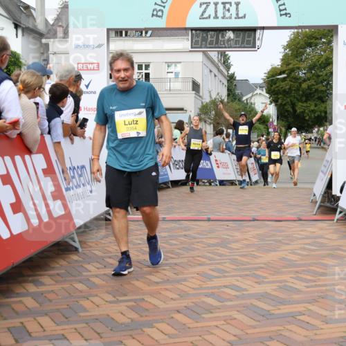 31.08.2025 - 21. Blankeneser Heldenlauf Strokosch-Dieckow http://msf.ph/oto/8660160 31.08.2025 10:26:43 Ziel 2022, 2706, 2057, 2013, 2648, 2007, 2607, 2646, 2487, 2354, 2296 meine-sportfotos.de