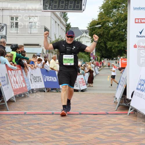 31.08.2025 - 21. Blankeneser Heldenlauf Strokosch-Dieckow http://msf.ph/oto/8660179 31.08.2025 11:34:14 Ziel 3287 meine-sportfotos.de