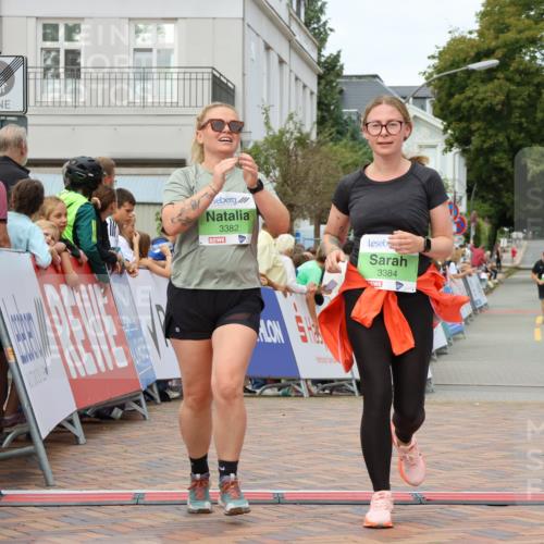 31.08.2025 - 21. Blankeneser Heldenlauf Strokosch-Dieckow http://msf.ph/oto/8660197 31.08.2025 11:33:57 Ziel 3384, 3382 meine-sportfotos.de