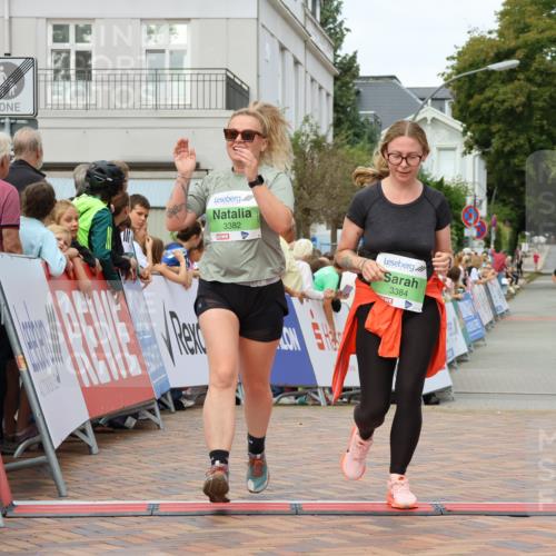 31.08.2025 - 21. Blankeneser Heldenlauf Strokosch-Dieckow http://msf.ph/oto/8660207 31.08.2025 11:33:57 Ziel 3384, 3382 meine-sportfotos.de