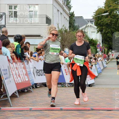 31.08.2025 - 21. Blankeneser Heldenlauf Strokosch-Dieckow http://msf.ph/oto/8660218 31.08.2025 11:33:57 Ziel 3384, 3382 meine-sportfotos.de