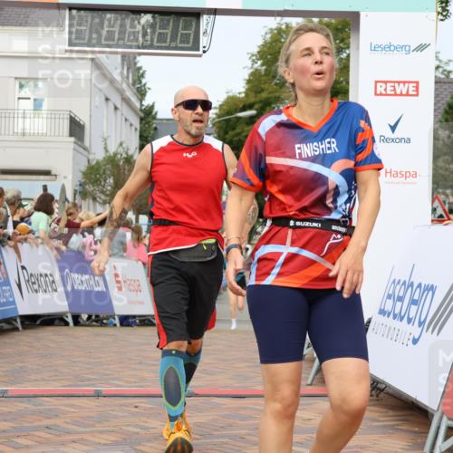 31.08.2025 - 21. Blankeneser Heldenlauf Strokosch-Dieckow http://msf.ph/oto/8660235 31.08.2025 10:26:15 Ziel 2162, 2046, 2252, 2671, 2564, 2447, 2467 meine-sportfotos.de