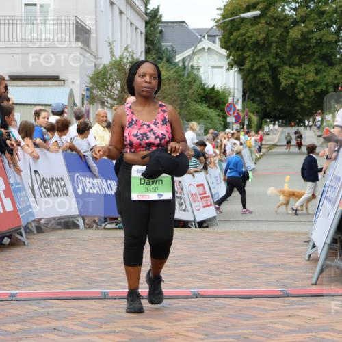 31.08.2025 - 21. Blankeneser Heldenlauf Strokosch-Dieckow http://msf.ph/oto/8660248 31.08.2025 11:33:23 Ziel 3047, 3144, 3459 meine-sportfotos.de
