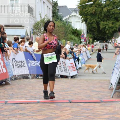 31.08.2025 - 21. Blankeneser Heldenlauf Strokosch-Dieckow http://msf.ph/oto/8660266 31.08.2025 11:33:22 Ziel 3047, 3144, 3459 meine-sportfotos.de