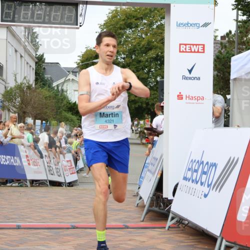 31.08.2025 - 21. Blankeneser Heldenlauf Strokosch-Dieckow http://msf.ph/oto/8660302 31.08.2025 11:32:53 Ziel 4321 meine-sportfotos.de