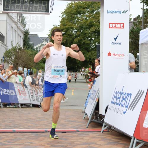 31.08.2025 - 21. Blankeneser Heldenlauf Strokosch-Dieckow http://msf.ph/oto/8660312 31.08.2025 11:32:53 Ziel 4321 meine-sportfotos.de