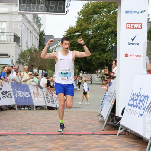 31.08.2025 - 21. Blankeneser Heldenlauf Strokosch-Dieckow http://msf.ph/oto/8660322 31.08.2025 11:32:53 Ziel 4321 meine-sportfotos.de