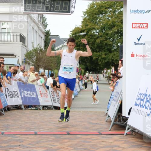 31.08.2025 - 21. Blankeneser Heldenlauf Strokosch-Dieckow http://msf.ph/oto/8660328 31.08.2025 11:32:53 Ziel 4321 meine-sportfotos.de