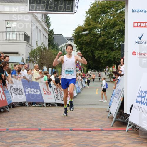 31.08.2025 - 21. Blankeneser Heldenlauf Strokosch-Dieckow http://msf.ph/oto/8660340 31.08.2025 11:32:52 Ziel 4321 meine-sportfotos.de