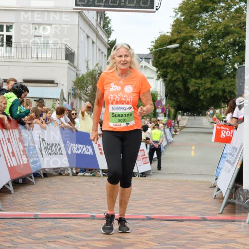 31.08.2025 - 21. Blankeneser Heldenlauf Strokosch-Dieckow http://msf.ph/oto/8660386 31.08.2025 11:30:53 Ziel 3080 meine-sportfotos.de