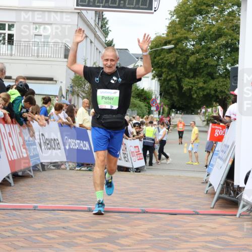 31.08.2025 - 21. Blankeneser Heldenlauf Strokosch-Dieckow http://msf.ph/oto/8660418 31.08.2025 11:30:32 Ziel 3076, 3103, 3424 meine-sportfotos.de