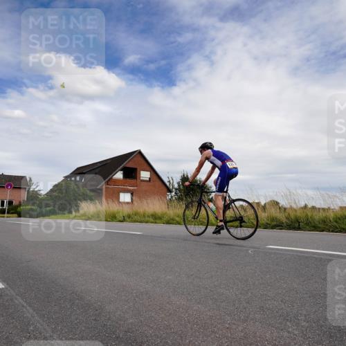 31.08.2025 - Elbe Triathlon Hamburg Michael Burmester http://msf.ph/oto/8660450 31.08.2025 15:14:48 Radfahren  meine-sportfotos.de