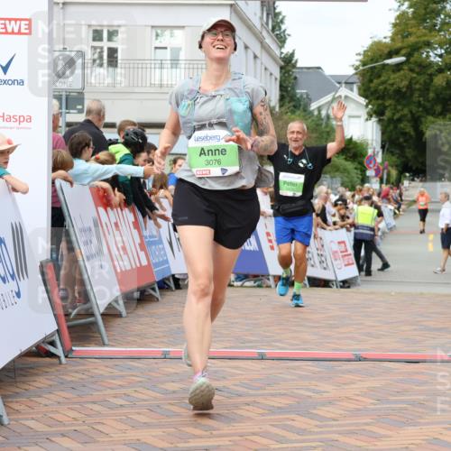 31.08.2025 - 21. Blankeneser Heldenlauf Strokosch-Dieckow http://msf.ph/oto/8660459 31.08.2025 11:30:30 Ziel 3076, 3103, 3424 meine-sportfotos.de