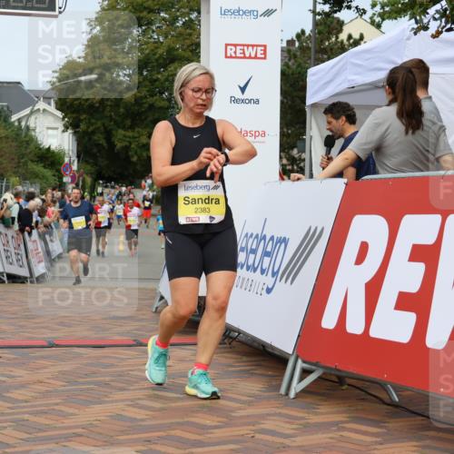 31.08.2025 - 21. Blankeneser Heldenlauf Strokosch-Dieckow http://msf.ph/oto/8660462 31.08.2025 10:25:17 Ziel 2641, 2357, 2636, 2053, 2359, 2661, 2383 meine-sportfotos.de