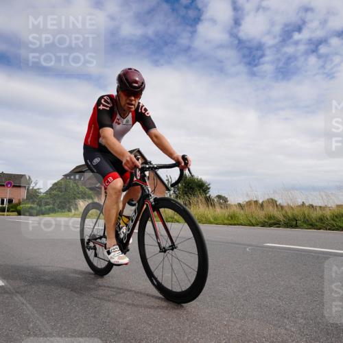 31.08.2025 - Elbe Triathlon Hamburg Michael Burmester http://msf.ph/oto/8660503 31.08.2025 15:21:26 Radfahren  meine-sportfotos.de
