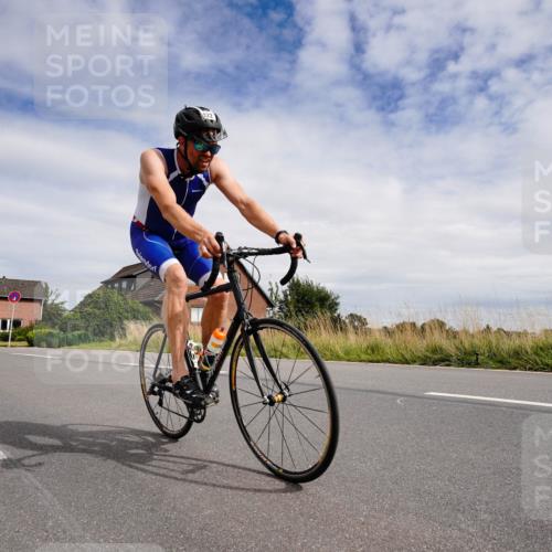 31.08.2025 - Elbe Triathlon Hamburg Michael Burmester http://msf.ph/oto/8660509 31.08.2025 15:21:58 Radfahren  meine-sportfotos.de