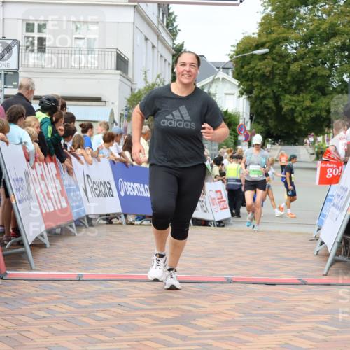 31.08.2025 - 21. Blankeneser Heldenlauf Strokosch-Dieckow http://msf.ph/oto/8660514 31.08.2025 11:30:26 Ziel 3076, 3568, 3103 meine-sportfotos.de