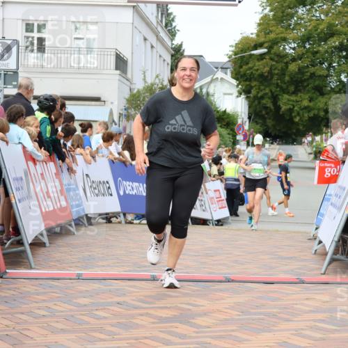 31.08.2025 - 21. Blankeneser Heldenlauf Strokosch-Dieckow http://msf.ph/oto/8660521 31.08.2025 11:30:26 Ziel 3076, 3568, 3103 meine-sportfotos.de