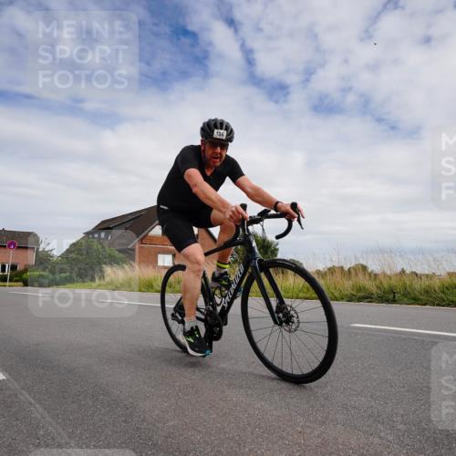 31.08.2025 - Elbe Triathlon Hamburg Michael Burmester http://msf.ph/oto/8660533 31.08.2025 15:23:29 Radfahren  meine-sportfotos.de