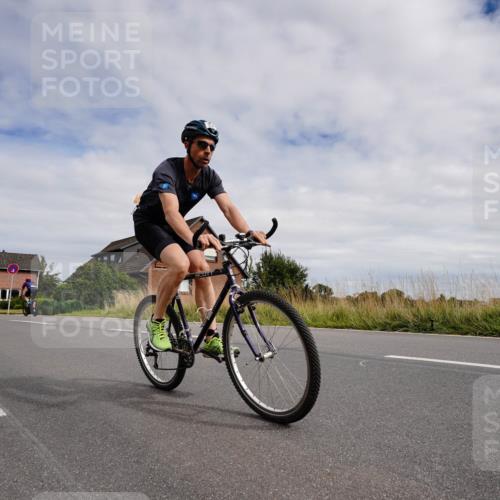 31.08.2025 - Elbe Triathlon Hamburg Michael Burmester http://msf.ph/oto/8660581 31.08.2025 15:27:04 Radfahren  meine-sportfotos.de
