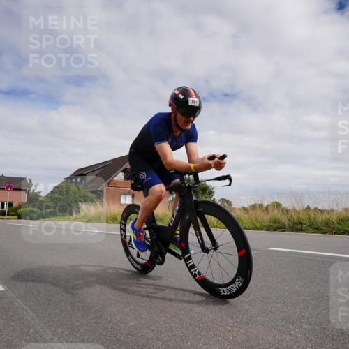 31.08.2025 - Elbe Triathlon Hamburg Michael Burmester http://msf.ph/oto/8660584 31.08.2025 15:27:06 Radfahren  meine-sportfotos.de