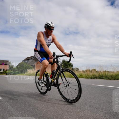 31.08.2025 - Elbe Triathlon Hamburg Michael Burmester http://msf.ph/oto/8660599 31.08.2025 15:27:29 Radfahren  meine-sportfotos.de