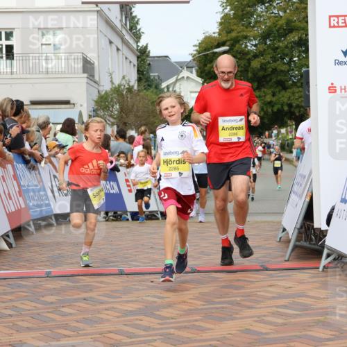 31.08.2025 - 21. Blankeneser Heldenlauf Strokosch-Dieckow http://msf.ph/oto/8660678 31.08.2025 10:25:07 Ziel 2357, 2183, 2717, 2285, 2286, 2331, 2359, 2661 meine-sportfotos.de