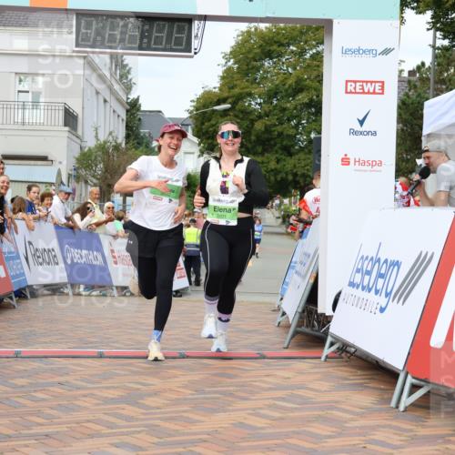 31.08.2025 - 21. Blankeneser Heldenlauf Strokosch-Dieckow http://msf.ph/oto/8660698 31.08.2025 11:30:03 Ziel 3032, 3201 meine-sportfotos.de