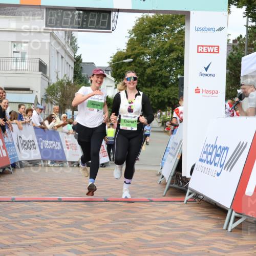 31.08.2025 - 21. Blankeneser Heldenlauf Strokosch-Dieckow http://msf.ph/oto/8660705 31.08.2025 11:30:03 Ziel 3032, 3201 meine-sportfotos.de
