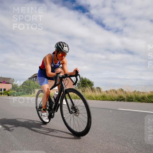 31.08.2025 - Elbe Triathlon Hamburg Michael Burmester http://msf.ph/oto/8660708 31.08.2025 15:33:25 Radfahren  meine-sportfotos.de