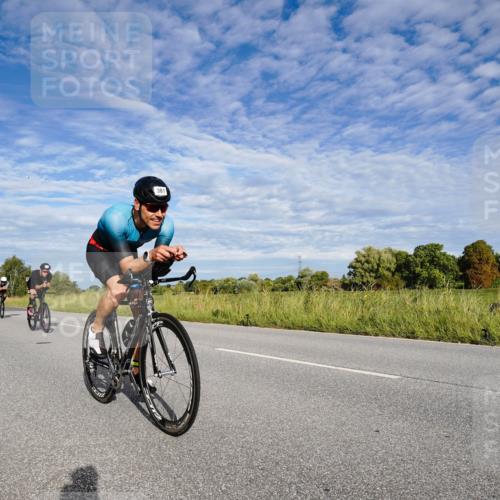 31.08.2025 - Elbe Triathlon Hamburg Michael Burmester http://msf.ph/oto/8660713 31.08.2025 08:53:27 Radfahren 189, 196, 225, 272, 314, 340, 344, 381 meine-sportfotos.de