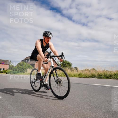 31.08.2025 - Elbe Triathlon Hamburg Michael Burmester http://msf.ph/oto/8660734 31.08.2025 15:34:15 Radfahren  meine-sportfotos.de