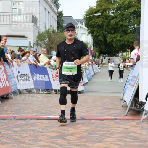 31.08.2025 - 21. Blankeneser Heldenlauf Strokosch-Dieckow http://msf.ph/oto/8660800 31.08.2025 11:29:54 Ziel 3703 meine-sportfotos.de