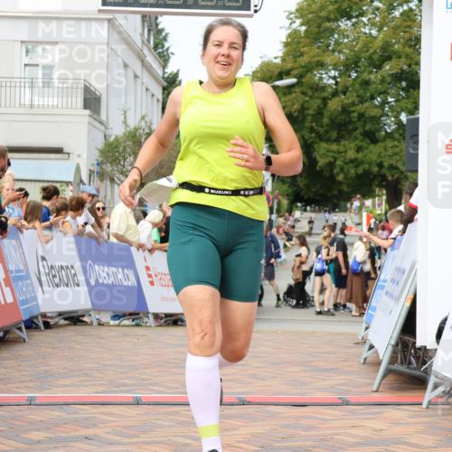 31.08.2025 - 21. Blankeneser Heldenlauf Strokosch-Dieckow http://msf.ph/oto/8660866 31.08.2025 11:29:08 Ziel 3215 meine-sportfotos.de