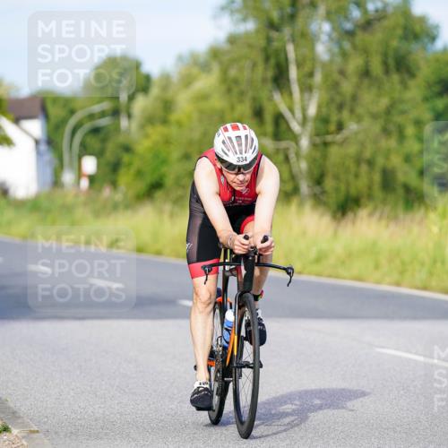 31.08.2025 - Elbe Triathlon Hamburg Michael Burmester http://msf.ph/oto/8660989 31.08.2025 08:56:47 Radfahren 286, 318, 321, 334 meine-sportfotos.de