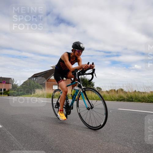 31.08.2025 - Elbe Triathlon Hamburg Michael Burmester http://msf.ph/oto/8661031 31.08.2025 15:52:06 Radfahren  meine-sportfotos.de