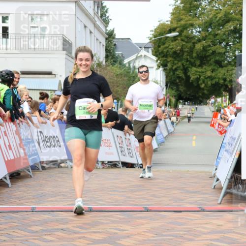 31.08.2025 - 21. Blankeneser Heldenlauf Strokosch-Dieckow http://msf.ph/oto/8661084 31.08.2025 11:28:19 Ziel 3449, 3448 meine-sportfotos.de