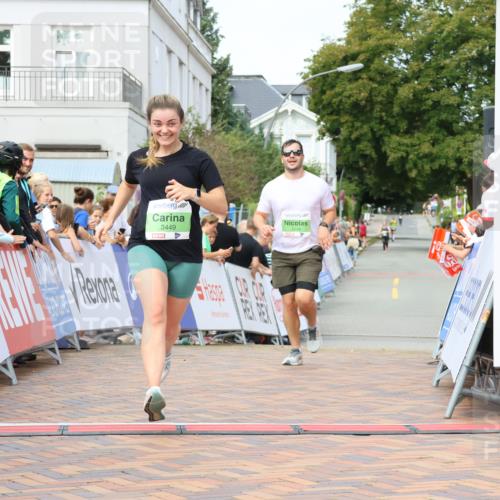 31.08.2025 - 21. Blankeneser Heldenlauf Strokosch-Dieckow http://msf.ph/oto/8661090 31.08.2025 11:28:19 Ziel 3449, 3448 meine-sportfotos.de