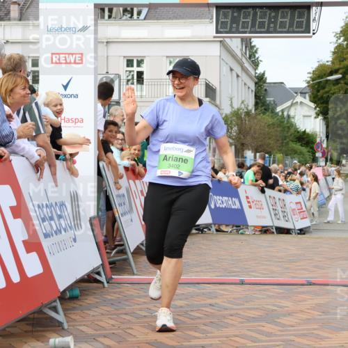 31.08.2025 - 21. Blankeneser Heldenlauf Strokosch-Dieckow http://msf.ph/oto/8661100 31.08.2025 11:27:47 Ziel 3402 meine-sportfotos.de