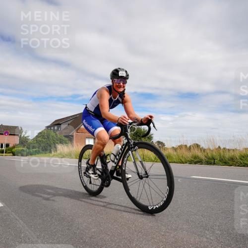 31.08.2025 - Elbe Triathlon Hamburg Michael Burmester http://msf.ph/oto/8661154 31.08.2025 15:57:44 Radfahren  meine-sportfotos.de
