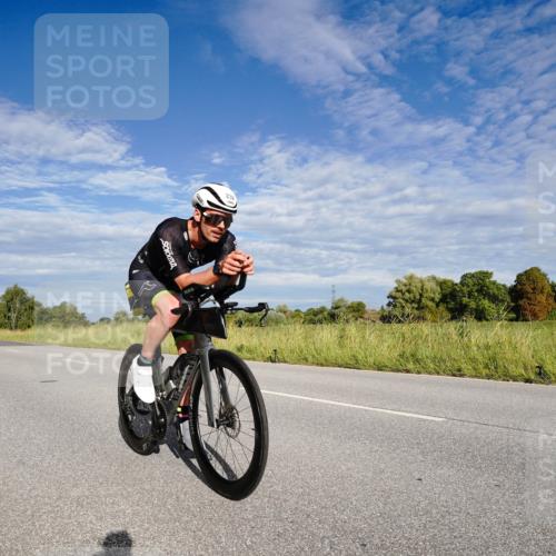 31.08.2025 - Elbe Triathlon Hamburg Michael Burmester http://msf.ph/oto/8661204 31.08.2025 09:03:53 Radfahren 200, 232, 238, 535 meine-sportfotos.de
